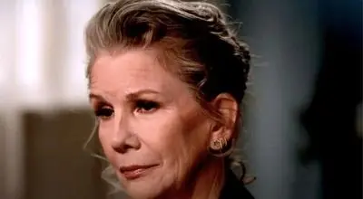 اشک‌های بازیگر "خانه کوچک" در دفاع از همسرش؛ تیموتی باسفیلد حتی اگر تبرئه شود، دیگر همان آدم سابق نخواهد بود