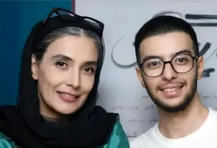 حضور بازیگران مطرح در تئاتری از پسر لیلا زارع!