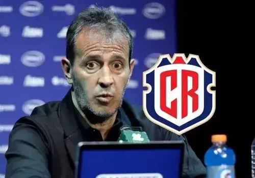 اسکالونی: امیدوارم بتوانیم از حضور مسی در جام جهانی 2026 لذت ببریم 