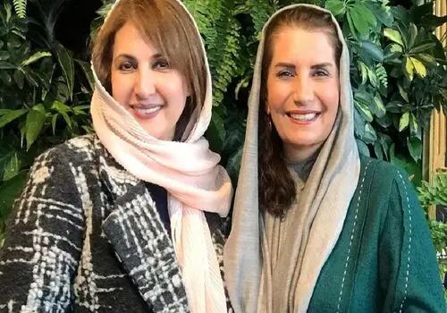 عشق مادری‌بزرگی در قاب تصویر: فاطمه گودرزی در کنار نوه‌ها و عروسش!