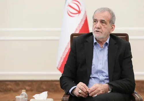
تحلیل مجله آمریکایی از اظهارات اخیر پزشکیان: او سیگنال مذاکره داد
