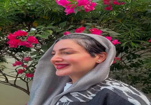 چهره شیک و کاملاً نچرال شیلا خداداد در 45 سالگی!