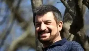 قاب بامزه محمود شهریاری در کنار نوه تازه‌متولدش