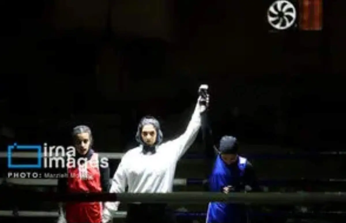 چند تصویر از بوکس دختران در تهران جلب توجه کرد