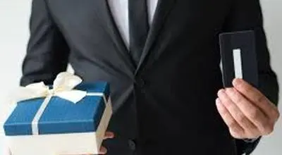 پاداش تصادفی چیست ؟
