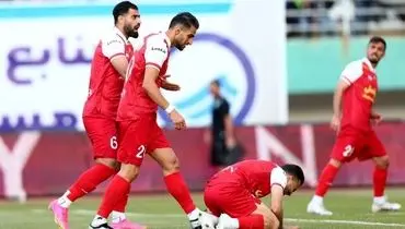 یک مربی کوچک را سرمربی پرسپولیس کرده‌اند