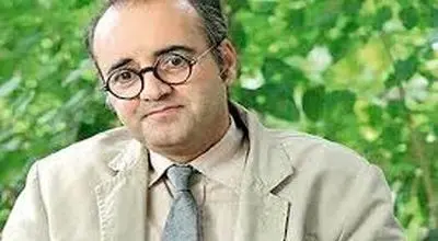 «اردشیر رستمی در کتاب‌باز: حرف زدن زیاد دلیل بر نزدیکی نیست+فیلم