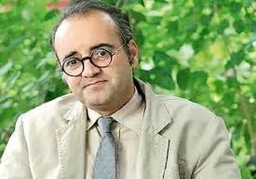 گوهر سه‌رنگی که چشم‌ها را خیره می‌کند+فیلم