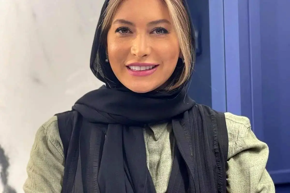 استایل فریبا نادری در یک کافه پربازدید شد + تصاویری