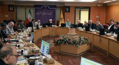 در جلسه کمیسیون زیربنایی مجمع تشخیص با معاونان وزارت نفت و نیرو، ناترازی‌های انرژی بررسی شد