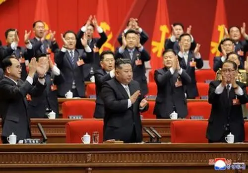 کیم: قدرت هسته‌ای می‌مانیم