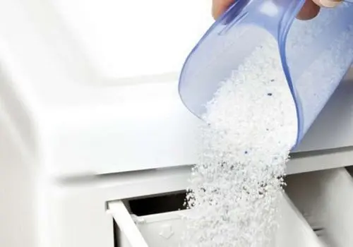 پودر بیشتر، تمیزی کمتر! اشتباهی که لباس‌ها را خراب می‌کند

