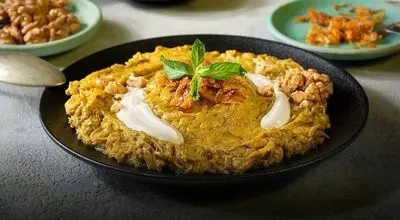 ناهارت با من: غذایی ساده، سریع و خوشمزه؛ کشک کدو، جایگزینی جذاب برای کشک بادمجان!