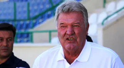 سرمربی سابق تراکتور دچار زوال عقل شد