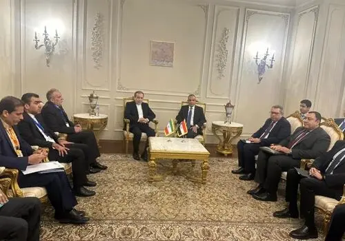عراقچی در دیدار با وزیر امور خارجه عمان: مشورت مفصلی در مورد فلسطین و جنایات رژیم صهیونیستی داشتیم
