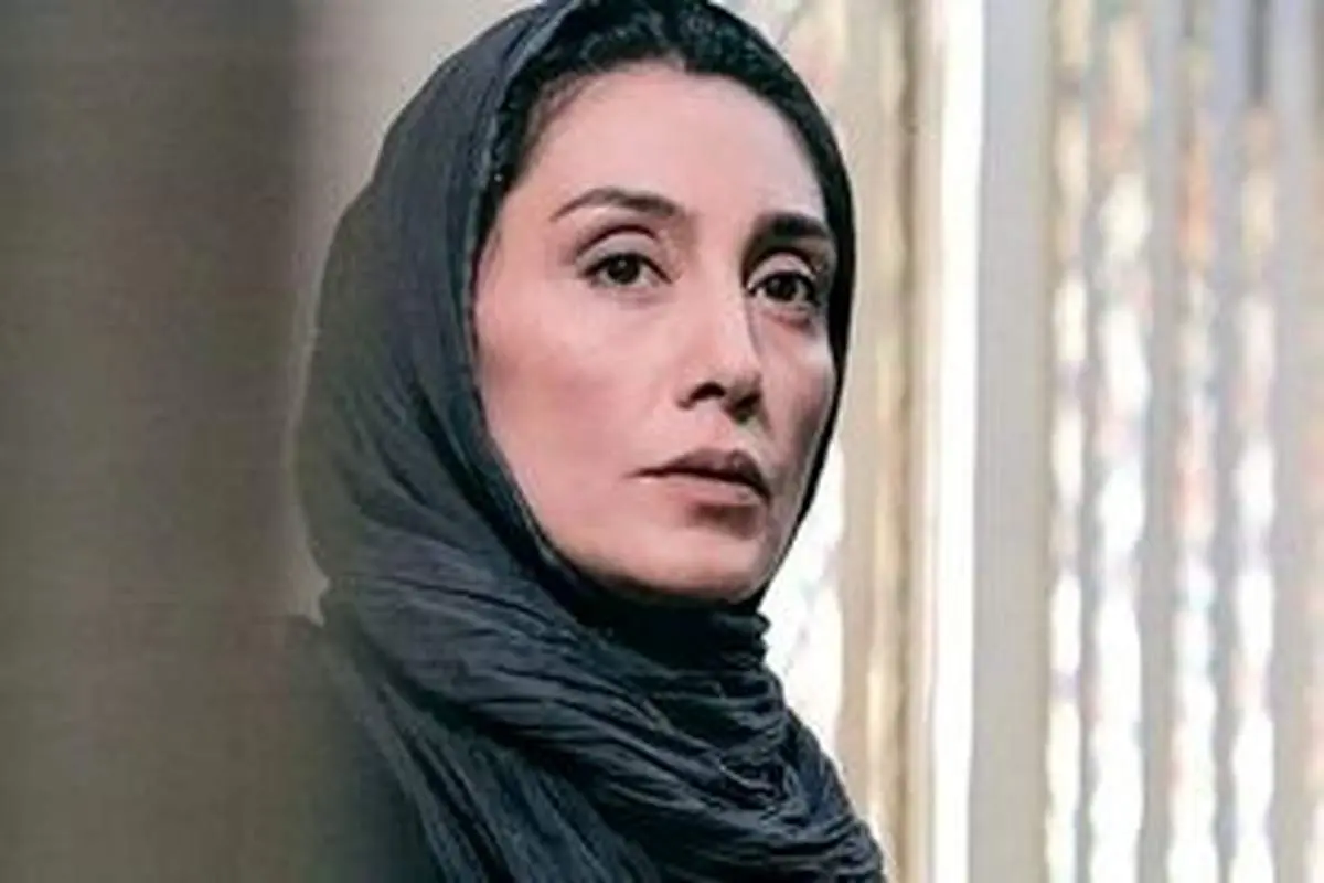 چهره هدیه تهرانی را روی بیلبورهای شهر زشت کردند!