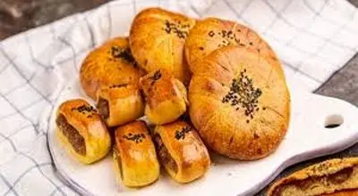 کلوچه خرمایی چند کالری دارد ؟
