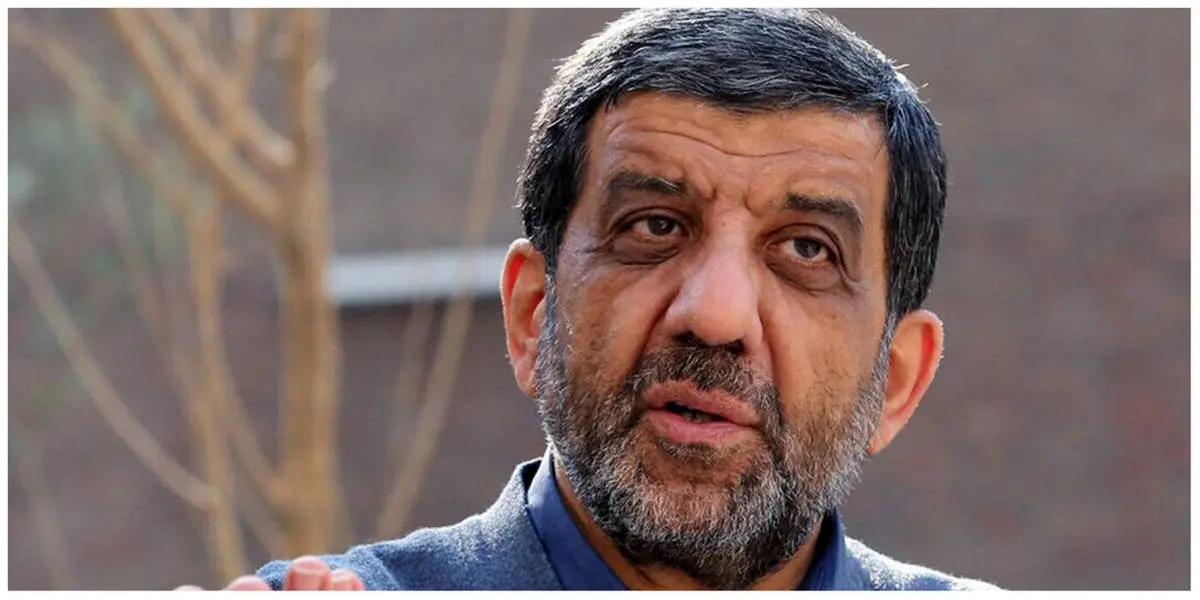 ضرغامی: با روسریبرداشتن چند دختربچه، نظام فرو نمیپاشد