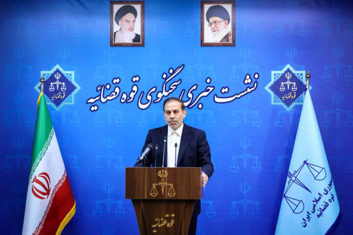 صدور اعلان قرمز برای یاسین رامین؛ ورود به پرونده فساد در فوتبال؛محکومیت وزیر سابق قطعی شد