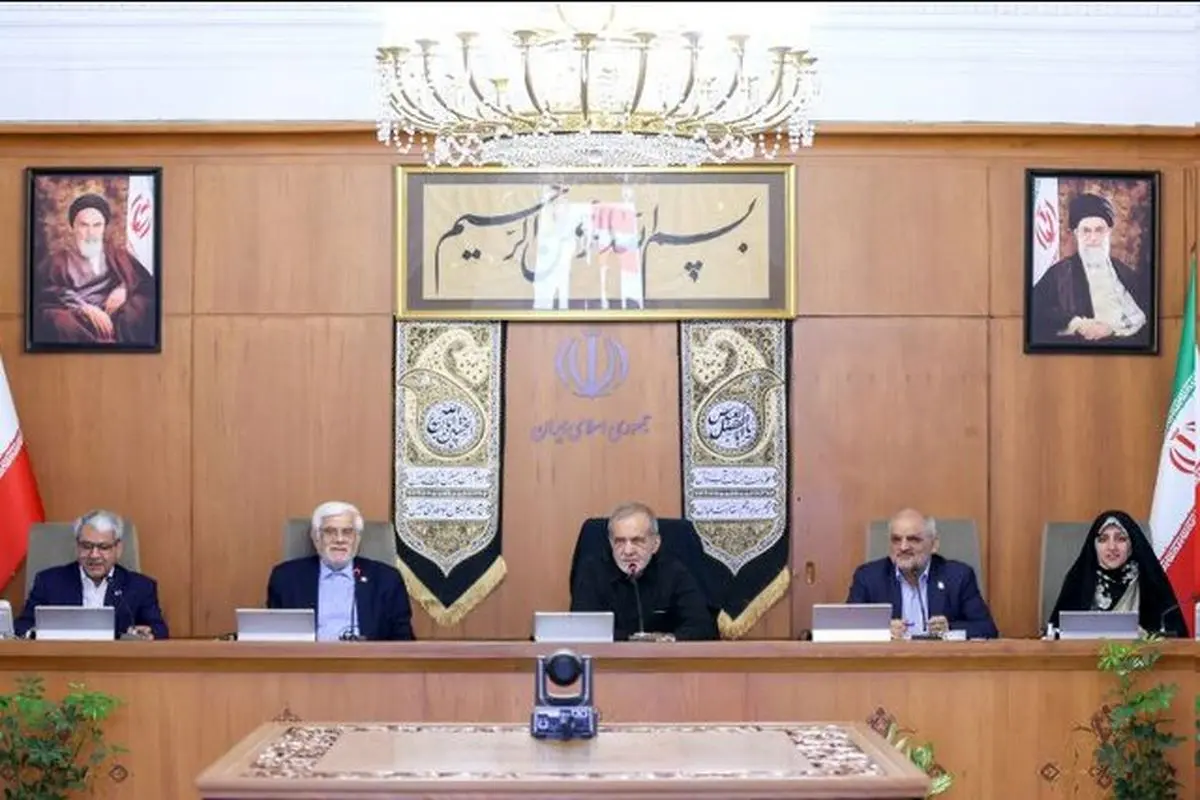 دستور رئیسجمهور: برخورد محترمانه با منتقدان و حتی کسانی که ما را قبول نداشتند!