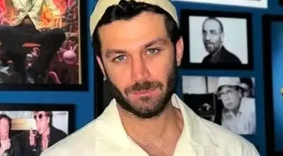 صحبت های دانیال پور صباح بازیگر سریال بامداد خمار/ویدیو 