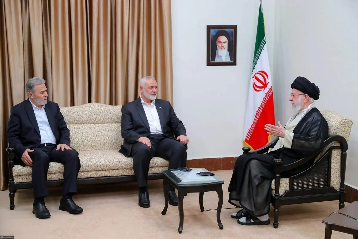 رهبر انقلاب: خونخواهی مهمان عزیزمان را وظیفه خود می‌دانیم | رژیم صهیونیستی زمینه‌ مجازات سخت را فراهم ساخت
