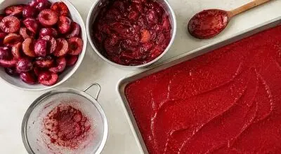 آموزش تهیه لواشک آلو در خانه؛ خوش‌طعم و بدون کپک