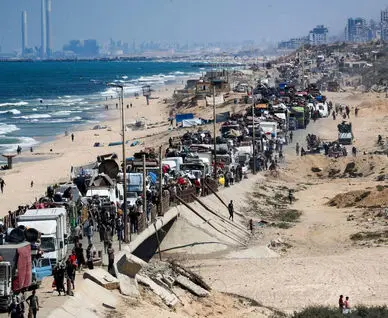 هزاران فلسطینی در پی دستورات تخلیه اسرائیل فرار کردند