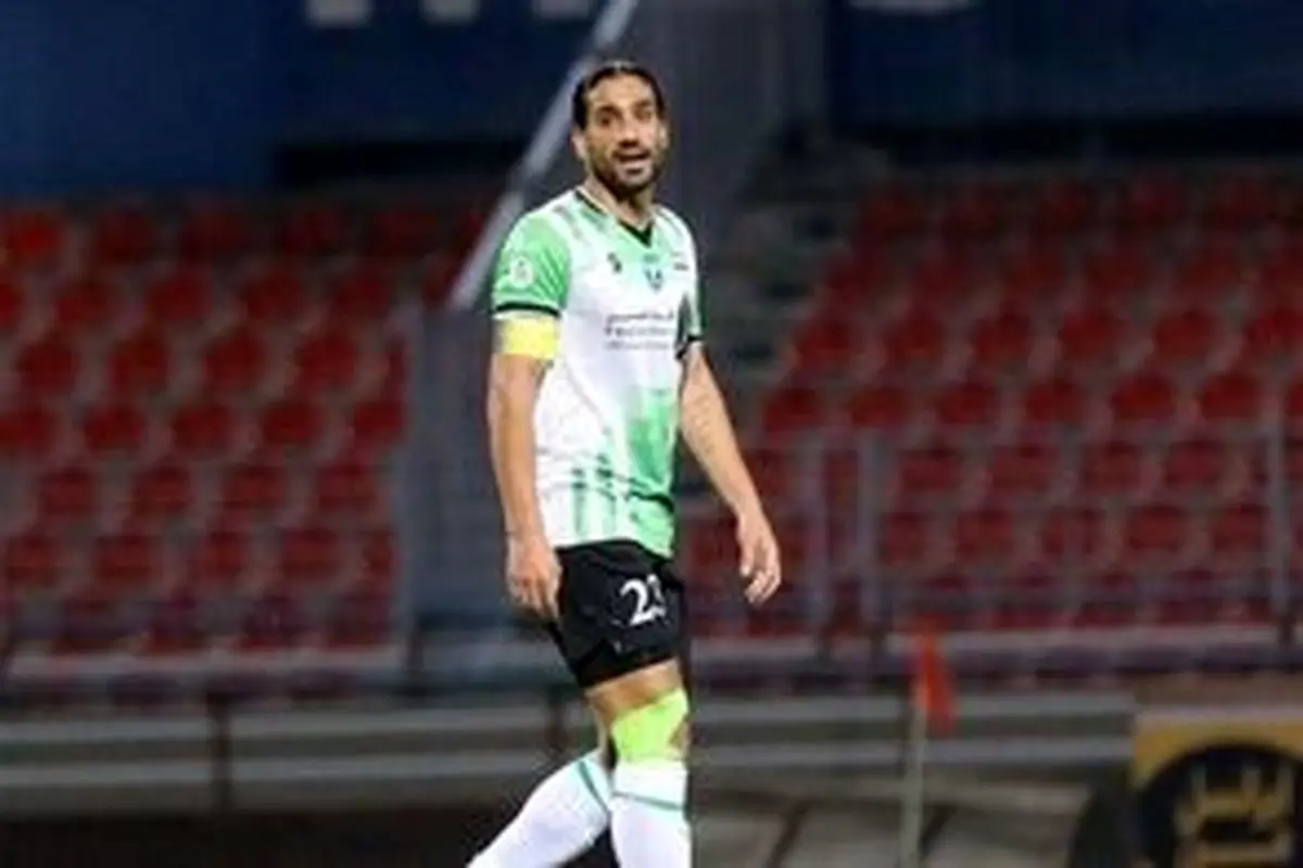 مدافع مدنظر پرسپولیس، استقلالی از آب درآمد!