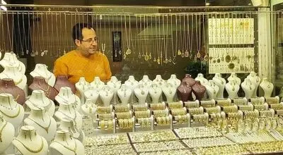 قیمت طلا ۱۸عیار امروز شنبه ۱۷ مرداد ۱۴۰۵ +جدول