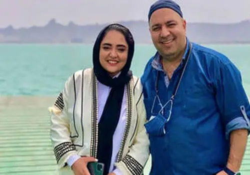 قاب یادگاری نرگس محمدی و همسرش با ستاره فوتبال جهان!