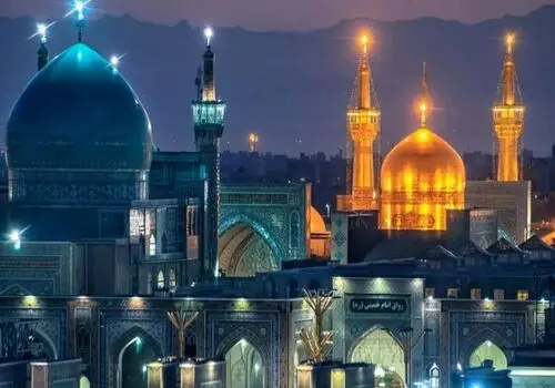 تصاویر شب عید مبعث در حرم امام رضا(ع)