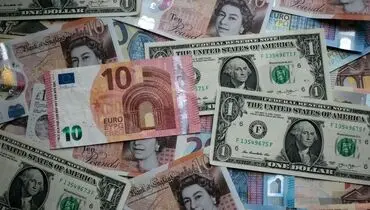 نرخ حواله دلار و یورو در مرکز مبادله امروز چهارشنبه 7 مرداد