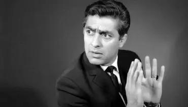 «فردین» و «تختی» در حال شنا کردن در دریا؛ دهه ۳۰