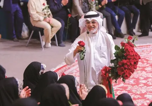 عکسی از همسر شیک و جوان نزار قطری جلب توجه کرد
