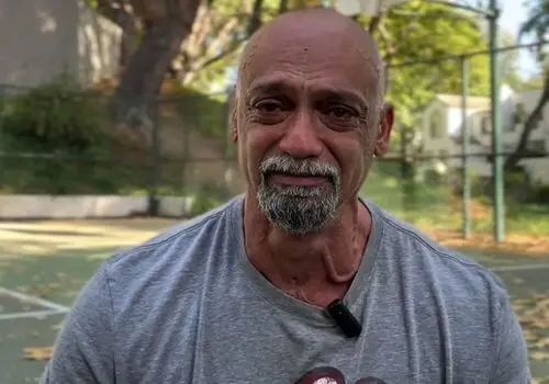 گوگوش و مهستی به همراه فرزندانشان کامبیز و سحر/ عکس