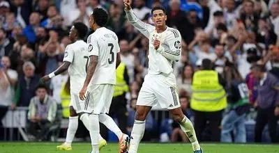 رئال مادرید الکلاسیکو جنجالی را برد؛ بارسلونا بیجان بود