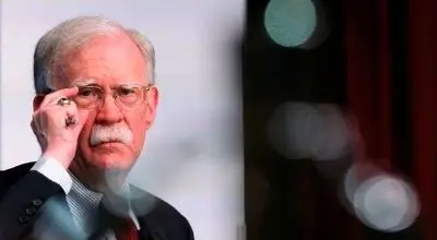  بولتن: ترامپ از احتمال بسته‌شدن تنگه هرمز کاملا مطلع بود اما برای آن آماده نشد