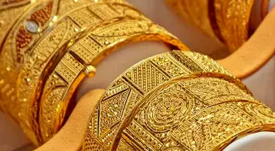 پیش‌بینی بازار طلا و سکه در ۶ آبان؛ آغاز اصلاح قیمت‌ها و احتمال کف‌سازی