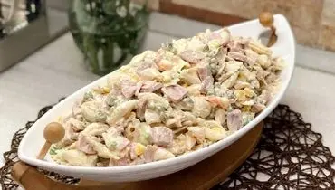 طرز تهیه سالاد ماکارونی با کالباس 