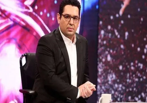 محمدرضا احمدی مجری صدا و سیما عزادار شد + تصاویر